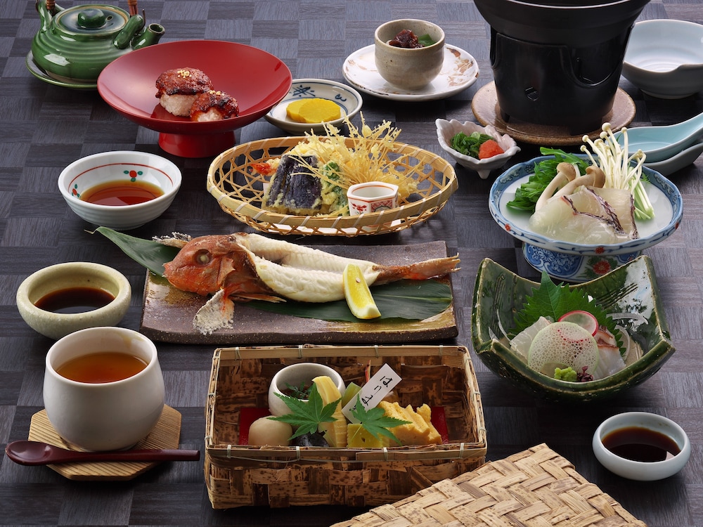 食事・飲み物1 | 姫路キヤッスルグランヴィリオホテル
