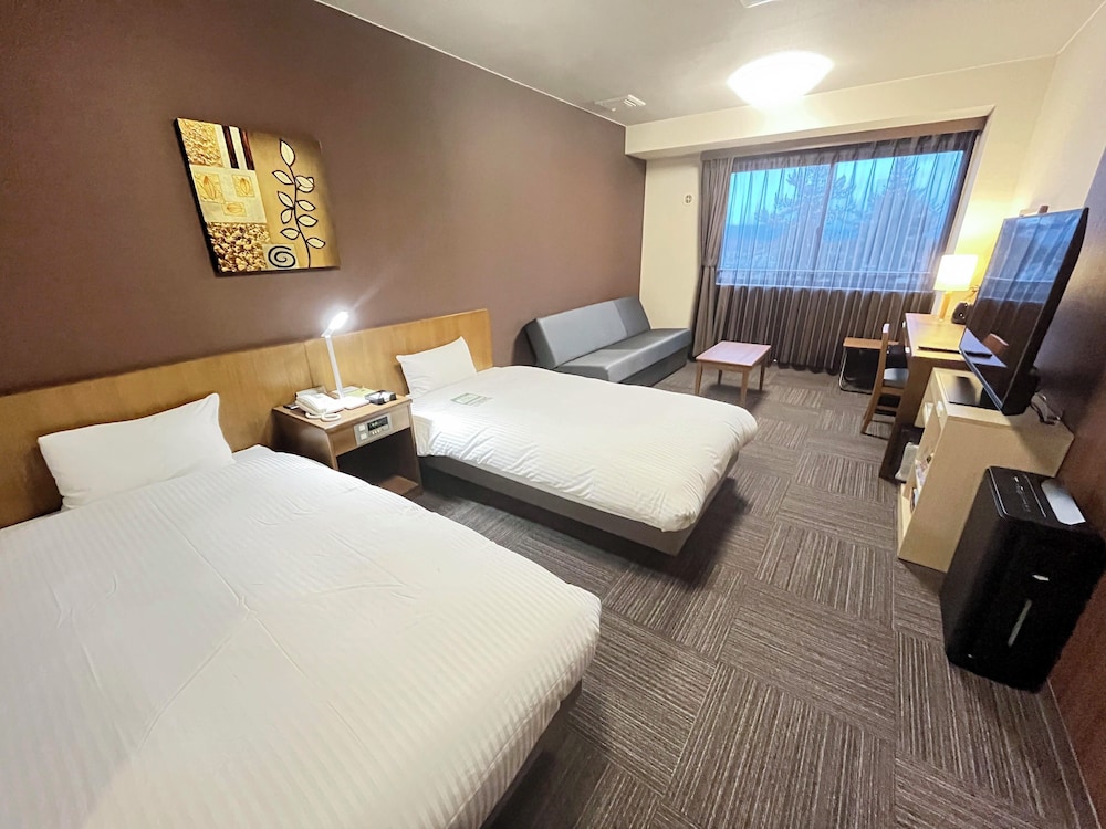 ツインルーム(喫煙) | ルートイングランティア飛騨高山 和蔵の宿