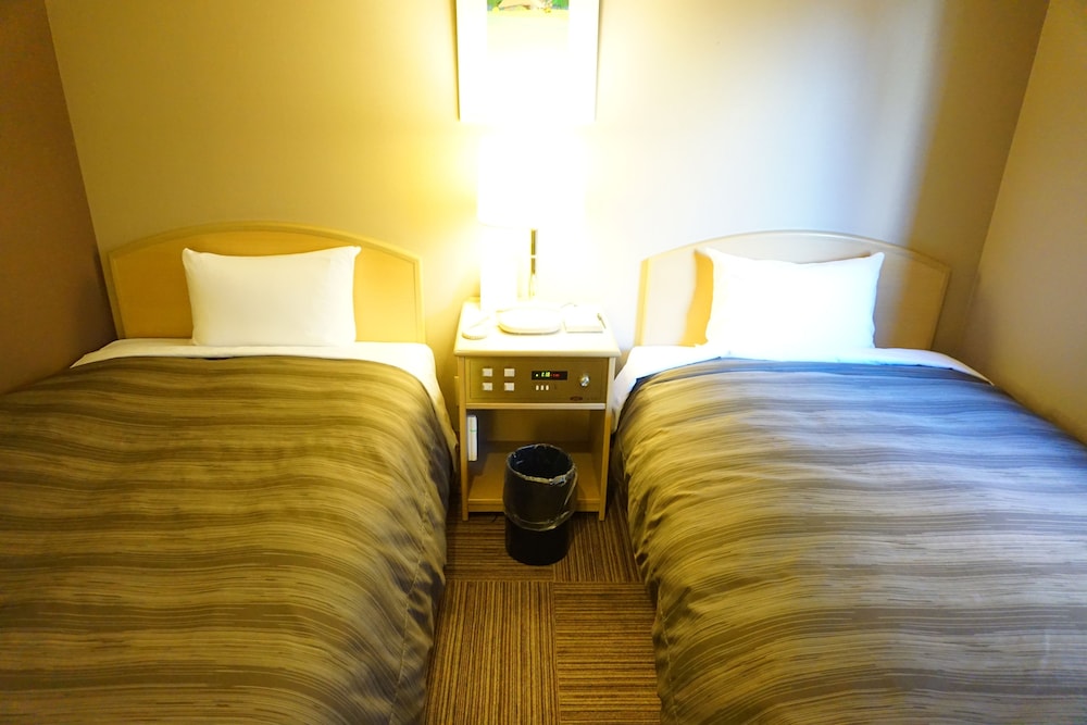 ツインルーム (喫煙) 客室1 | ホテルルートイン博多駅南
