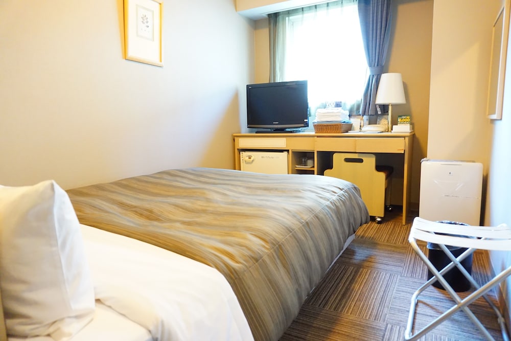 セミダブルルーム (喫煙) | ホテルルートイン博多駅南