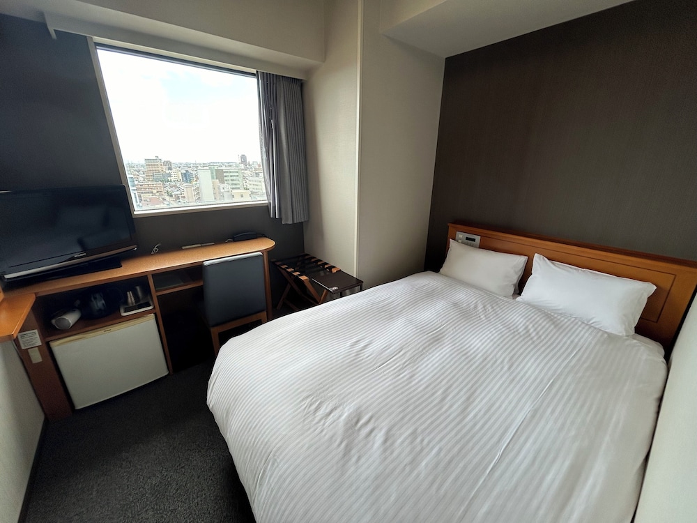 セミダブルルーム（禁煙） | ホテルルートイン金沢駅前