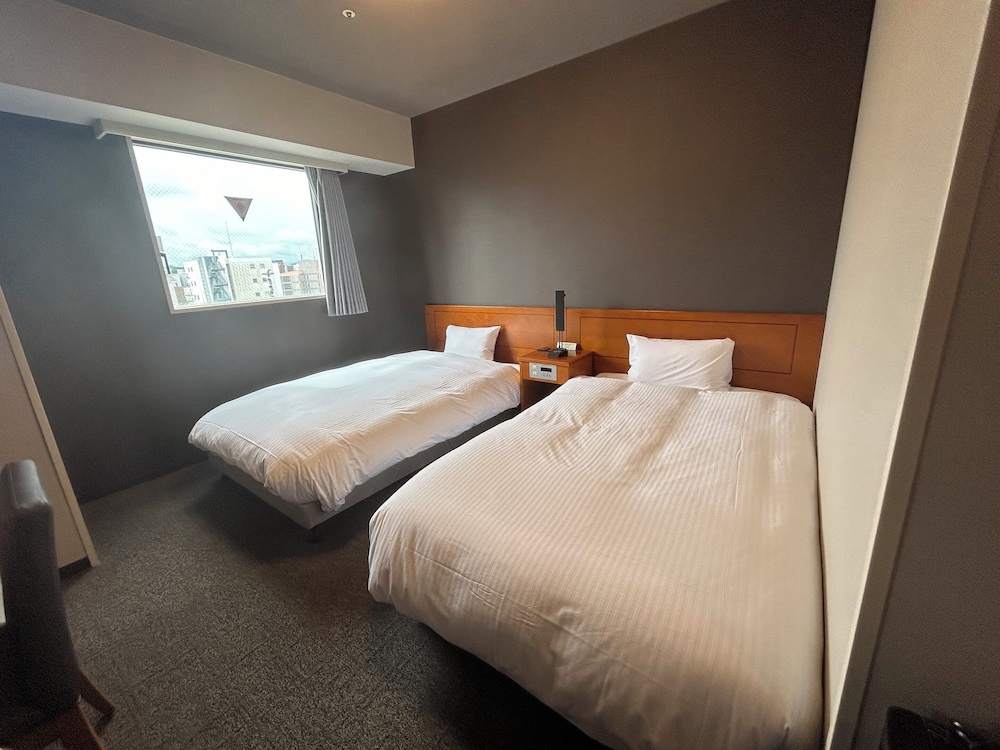 ツインルーム(喫煙) | ホテルルートイン金沢駅前