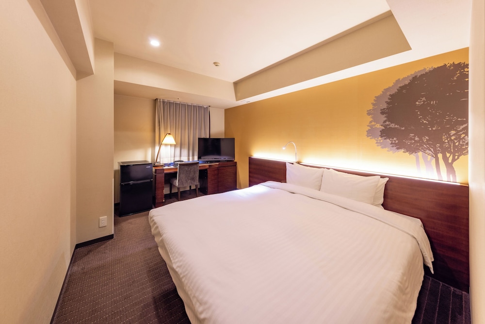 スーペリア ダブルルーム 禁煙 (18sqm) 客室2 | ホテル京阪 札幌