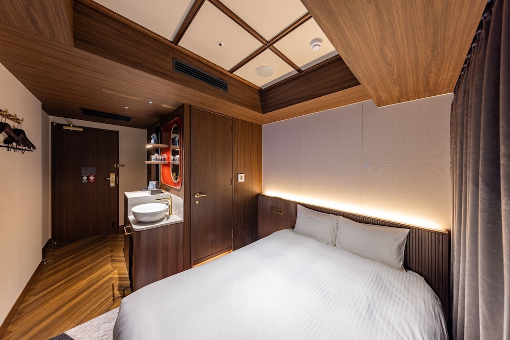 エコノミー ダブルルーム 禁煙 | ホテル京阪 浅草