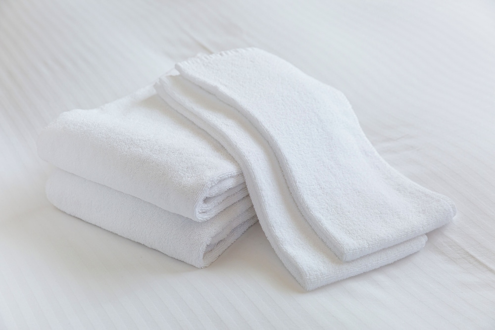 トリプルルーム 禁煙 36平米 客室1 | ホテル京阪 京橋 グランデ