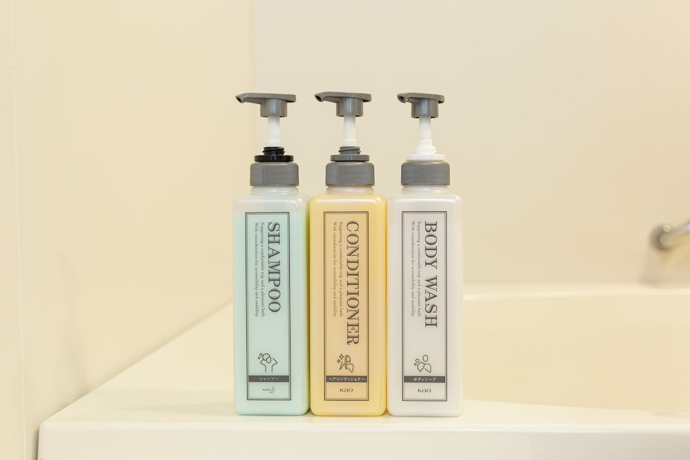 ダブルルーム 禁煙 バスルーム1 | ホテル京阪 京橋 グランデ