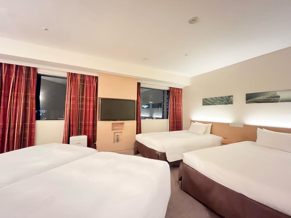 4名部屋 禁煙 36平米 | ホテル京阪 京橋 グランデ