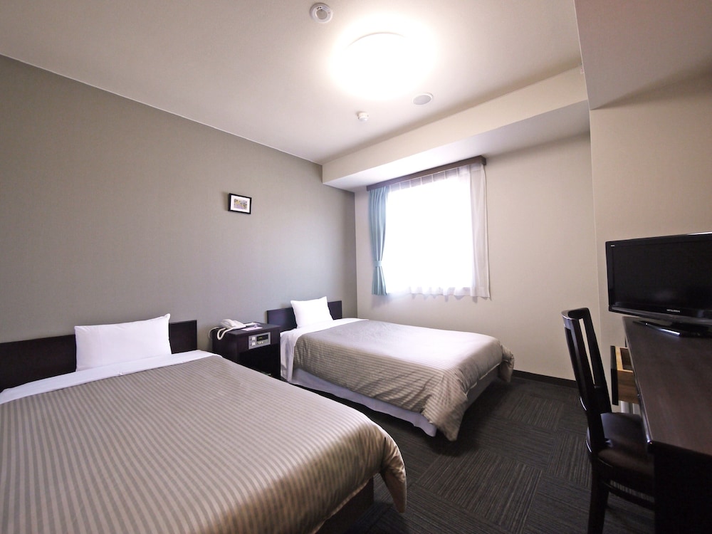 ツインルームシングルサイズベッド 2 台禁煙 | ホテルルートイン島田駅前