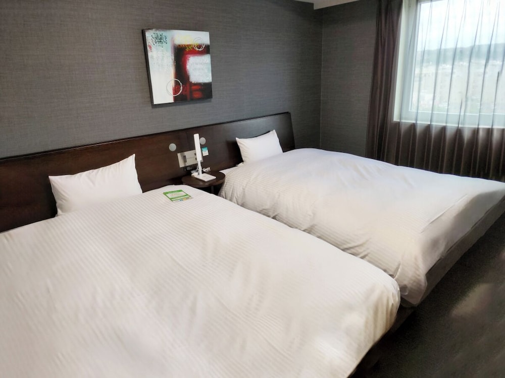 ツインルームシングルサイズベッド 2 台禁煙 | ホテルルートイン恵那