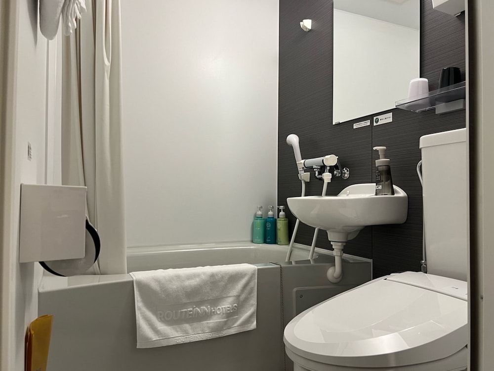 [別館] コンフォートダブルルーム 禁煙 バスルーム0 | ホテルルートイン関