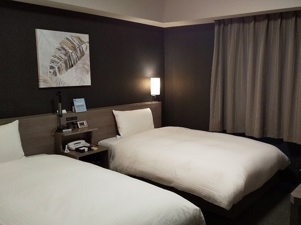 [グランドアネックス] ツインルーム 禁煙 14.86平米 1-2名利用 | ホテルルートイン常滑駅前