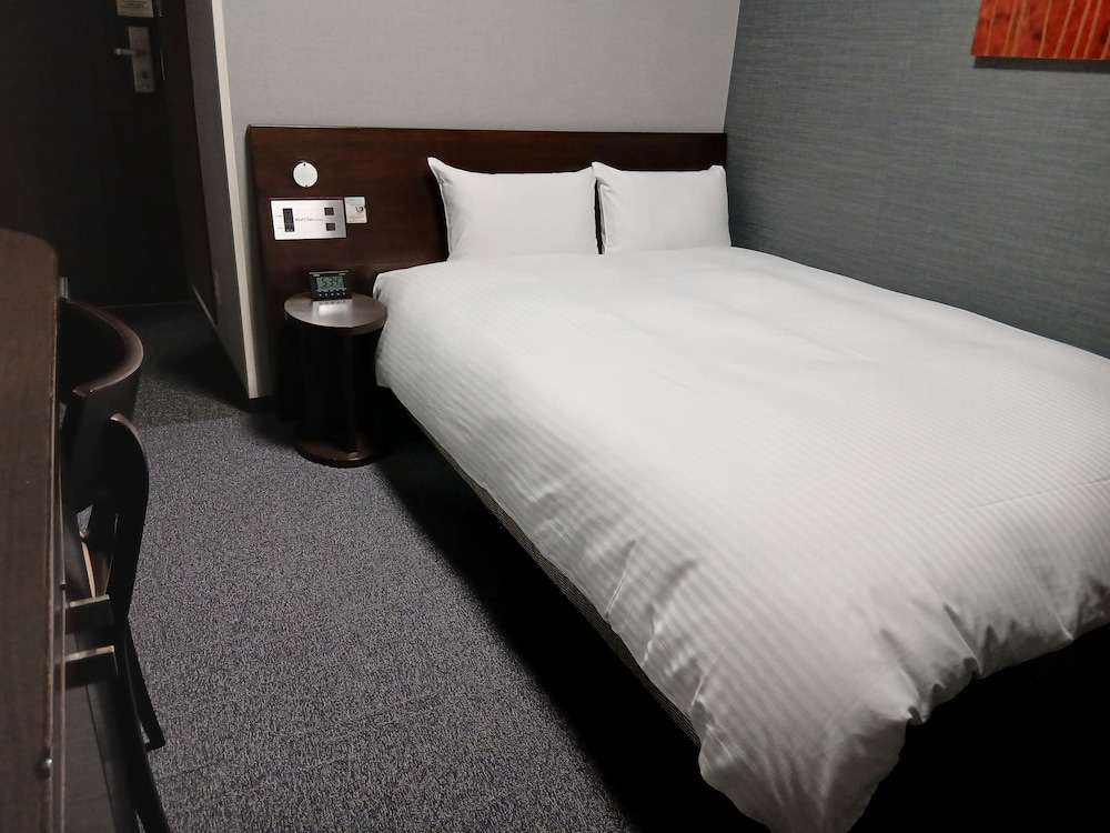 セミダブルルーム禁煙 | ホテルルートイン佐賀駅前