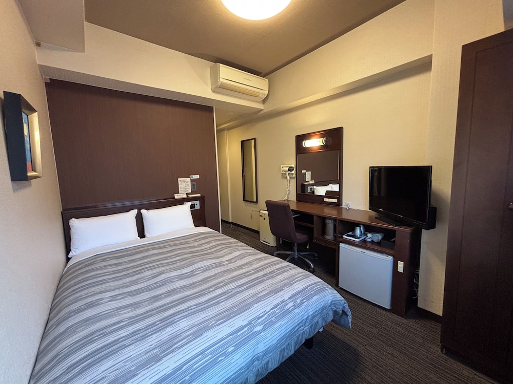 セミダブルルーム 喫煙可 加熱式タバコのみ許可 | ホテルルートイン徳山駅前