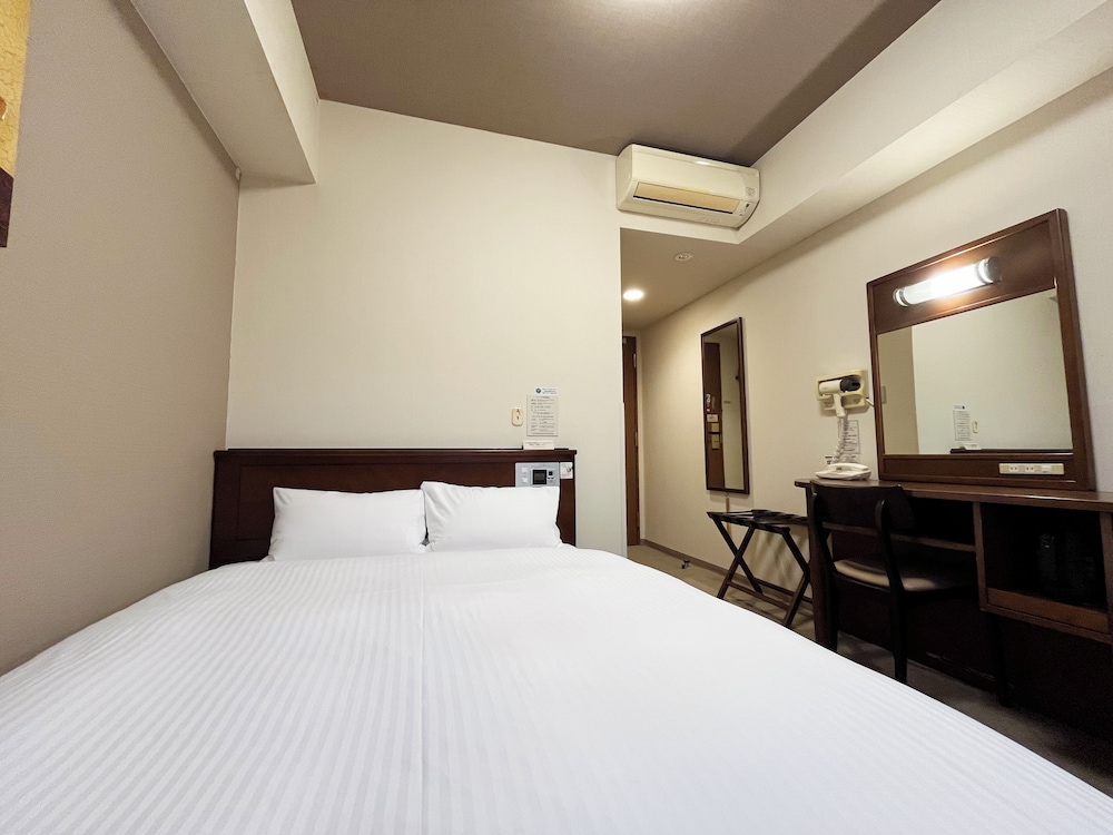 セミダブル ルーム(喫煙) | ホテルルートイン防府駅前