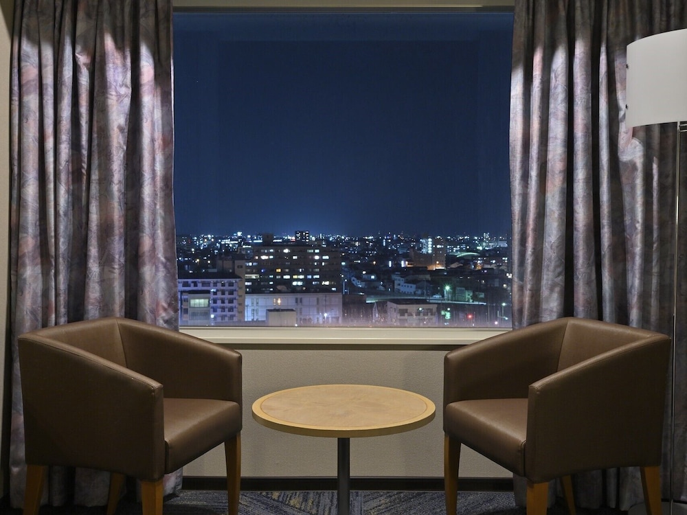 ツインルーム 喫煙可 リバービュー 客室1 | 徳島グランヴィリオホテル