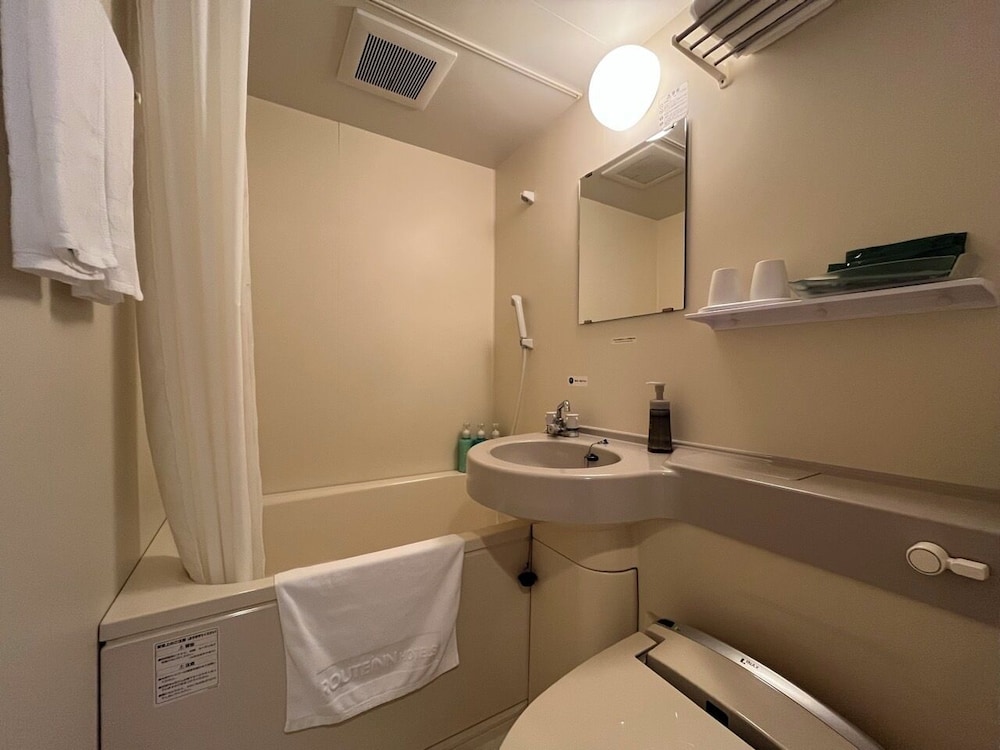 セミダブルルーム 喫煙可 客室1 | ホテルルートイン美川インター