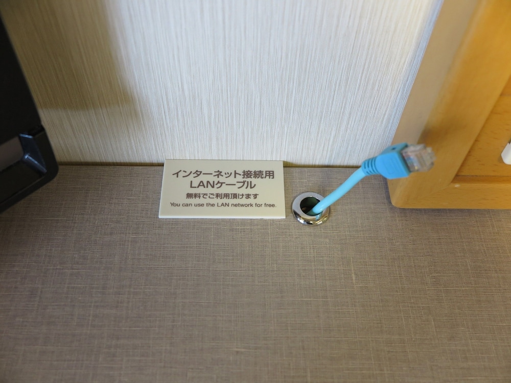 ツインルームシングルサイズベッド 2 台禁煙 客室の設備とサービス1 | ホテルルートイン菊川インター