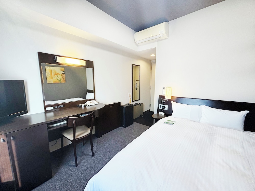 コンフォートセミダブルルーム（喫煙） | ホテルルートイン仙台泉インター