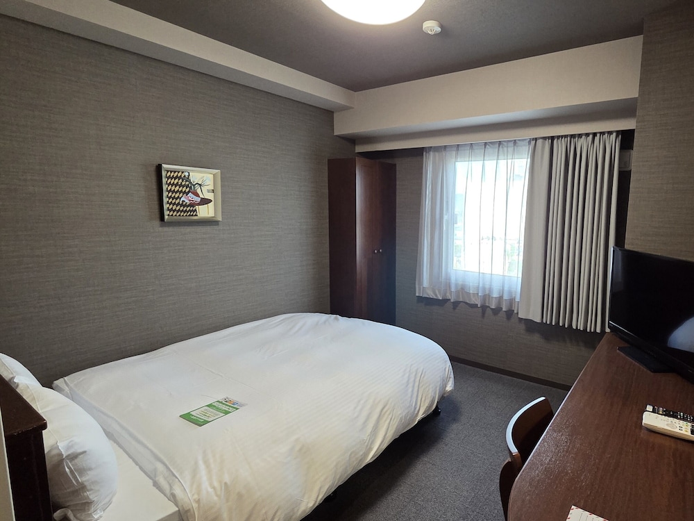 セミダブルルーム (禁煙) 客室2 | ホテルルートイン大館駅南
