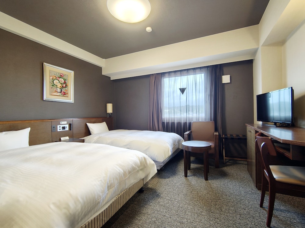 本館 ツインルーム 喫煙可（ベッド幅120cm） 客室3 | ホテルルートインいわき泉駅前