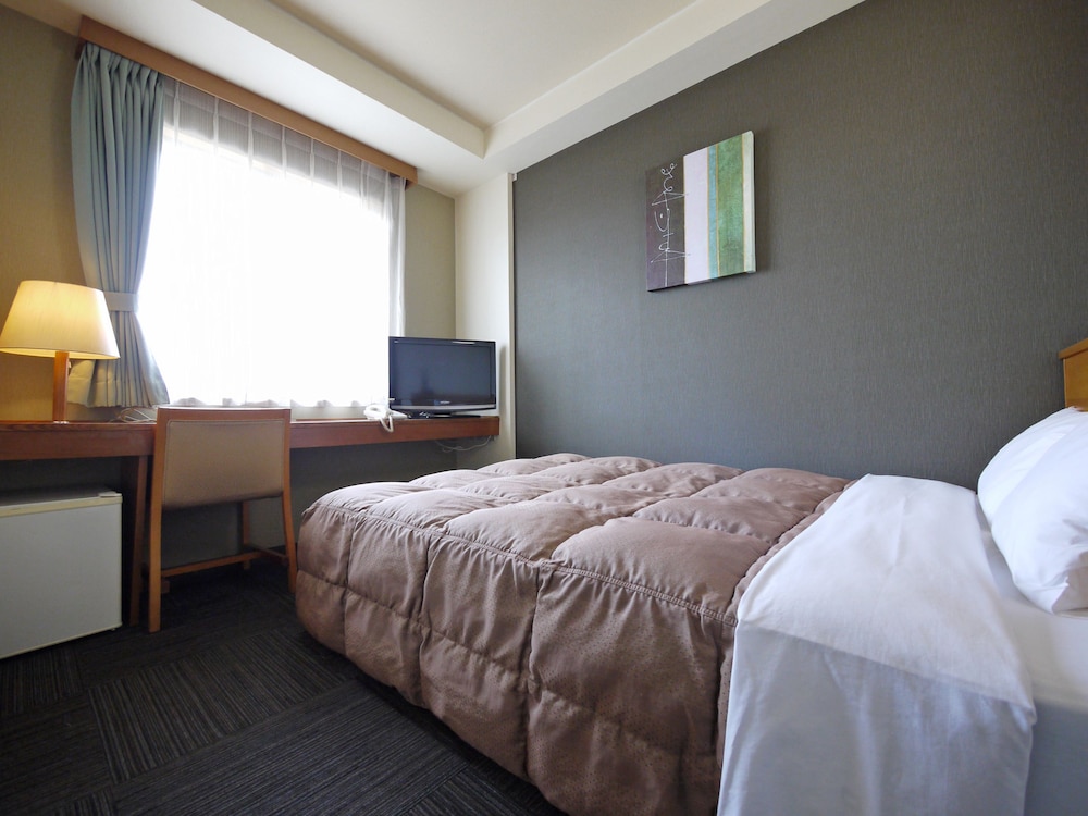 ダブルルーム禁煙 | ホテルルートインコート藤岡
