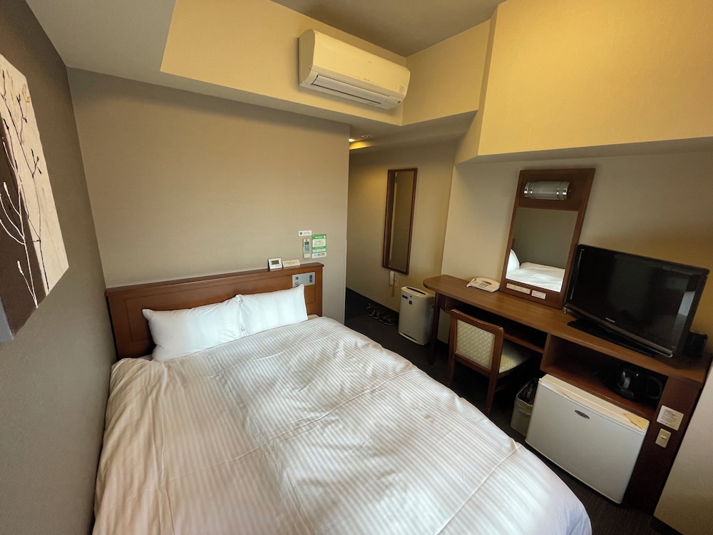 セミダブルルーム（喫煙） | ホテルルートイン三沢