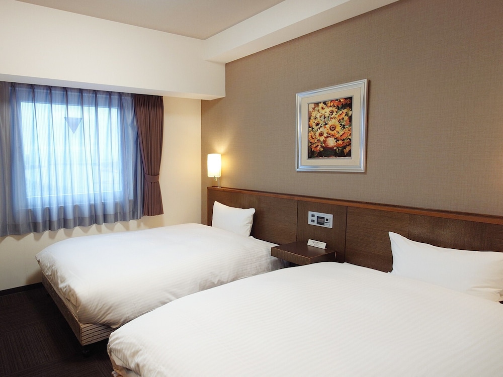 ツインルーム（禁煙） | ホテルルートイン由利本荘