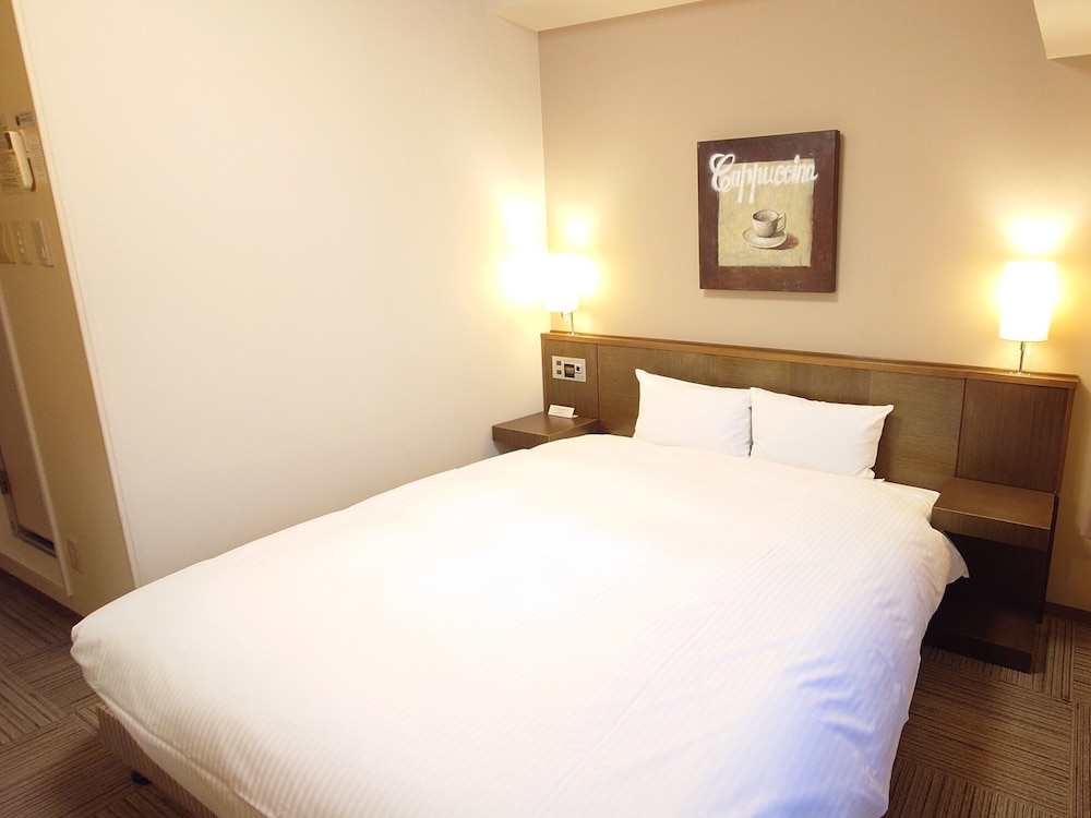 ダブルルーム（禁煙） 客室1 | ホテルルートイン由利本荘