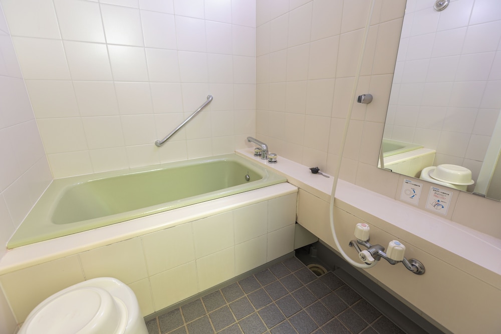 和室 禁煙 5名 客室5 | Miro Hotel 道頓堀