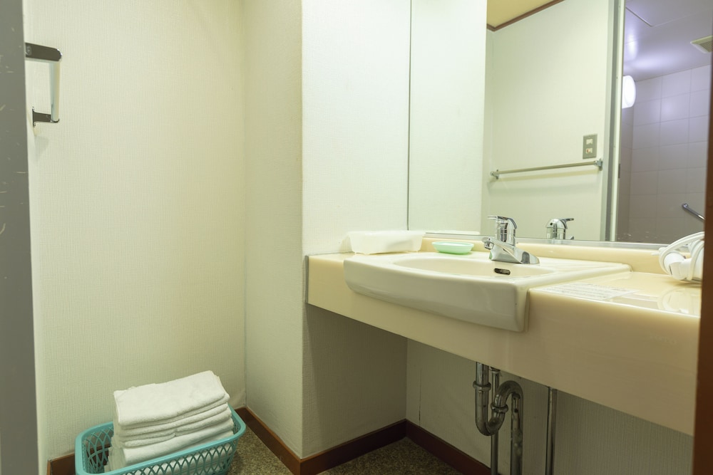 和室 禁煙 5名 客室4 | Miro Hotel 道頓堀