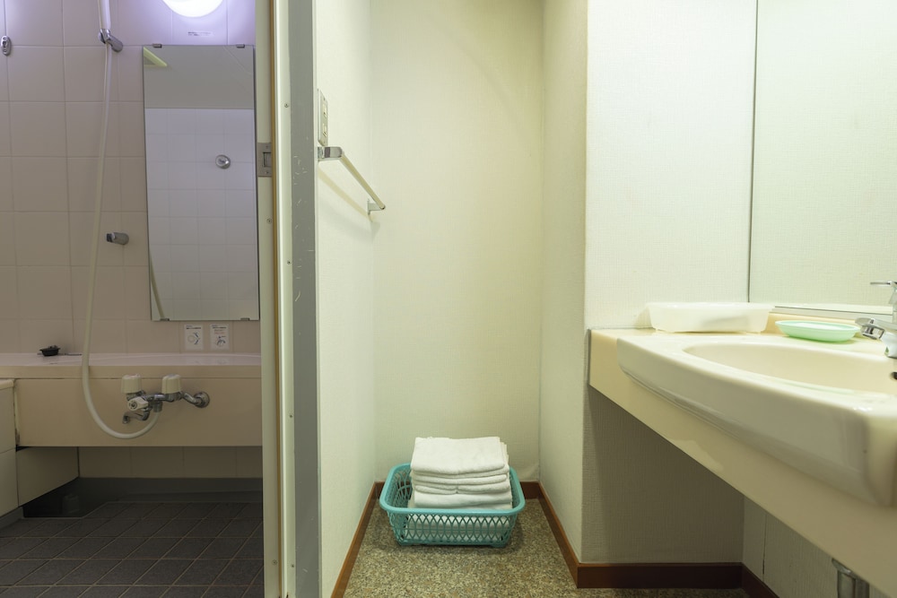 和室 禁煙 5名 客室6 | Miro Hotel 道頓堀