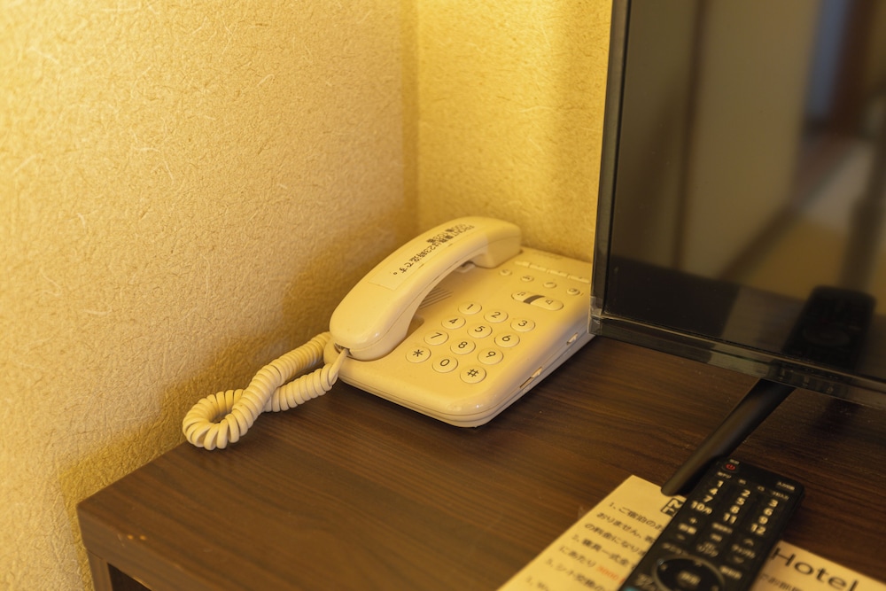 和室 禁煙 4名 客室17 | Miro Hotel 道頓堀