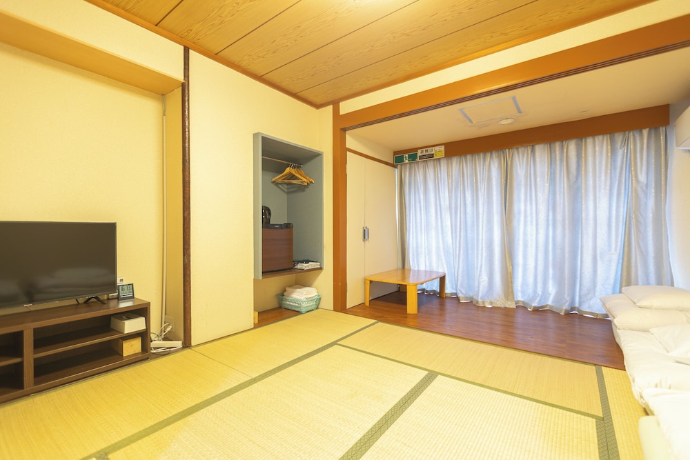 和室 禁煙 4名 客室12 | Miro Hotel 道頓堀