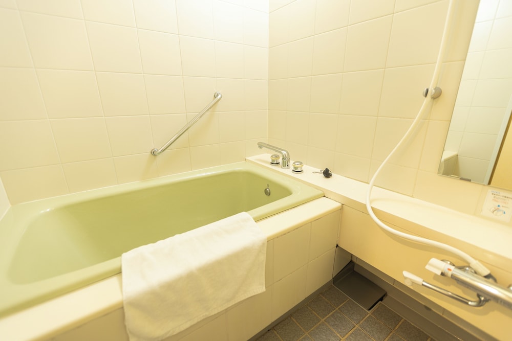 和室 禁煙 4名 客室20 | Miro Hotel 道頓堀