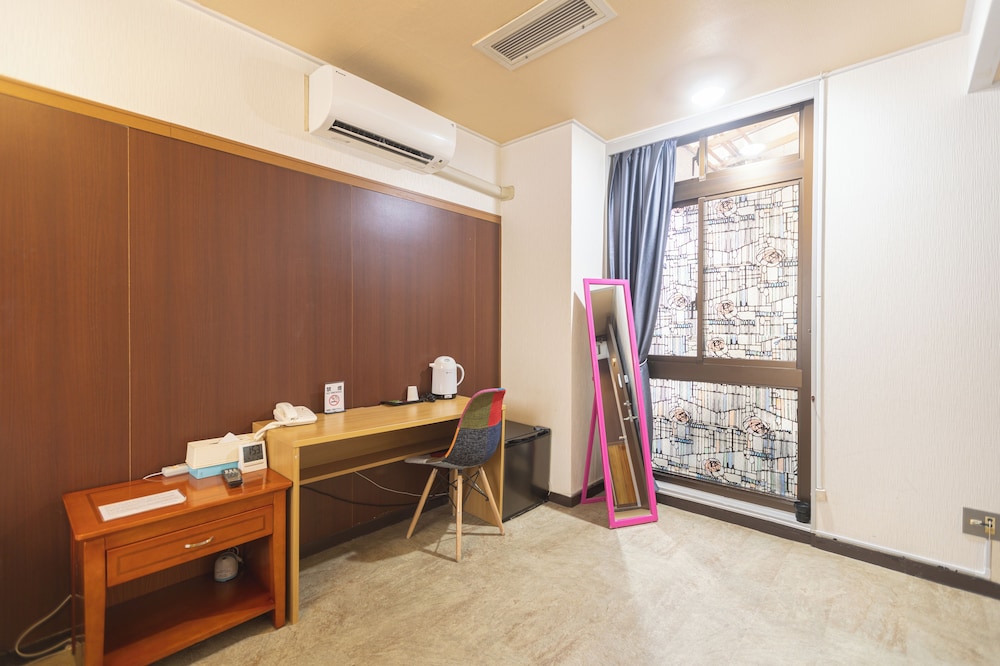 ダブルルーム 禁煙 客室3 | Miro Hotel 道頓堀