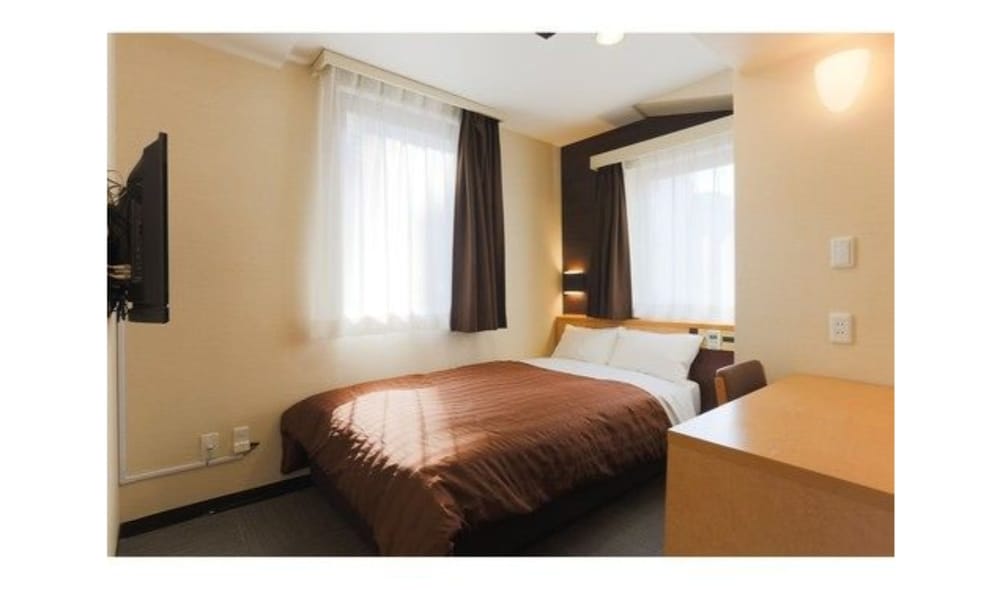 ベーシック ルーム 1 ベッドルーム 禁煙 冷蔵庫 (Semi double bed) 客室4 | 上野ファーストシティホテル