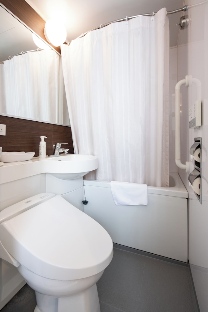 和室 禁煙 (2名利用) バスルーム1 | 上野ファーストシティホテル