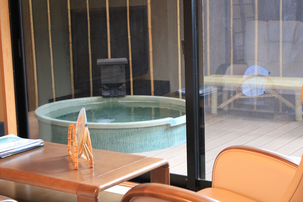 ツインルーム 2 ベッドルーム 禁煙 専用バスルーム バスルーム0 | 旅館 神仙