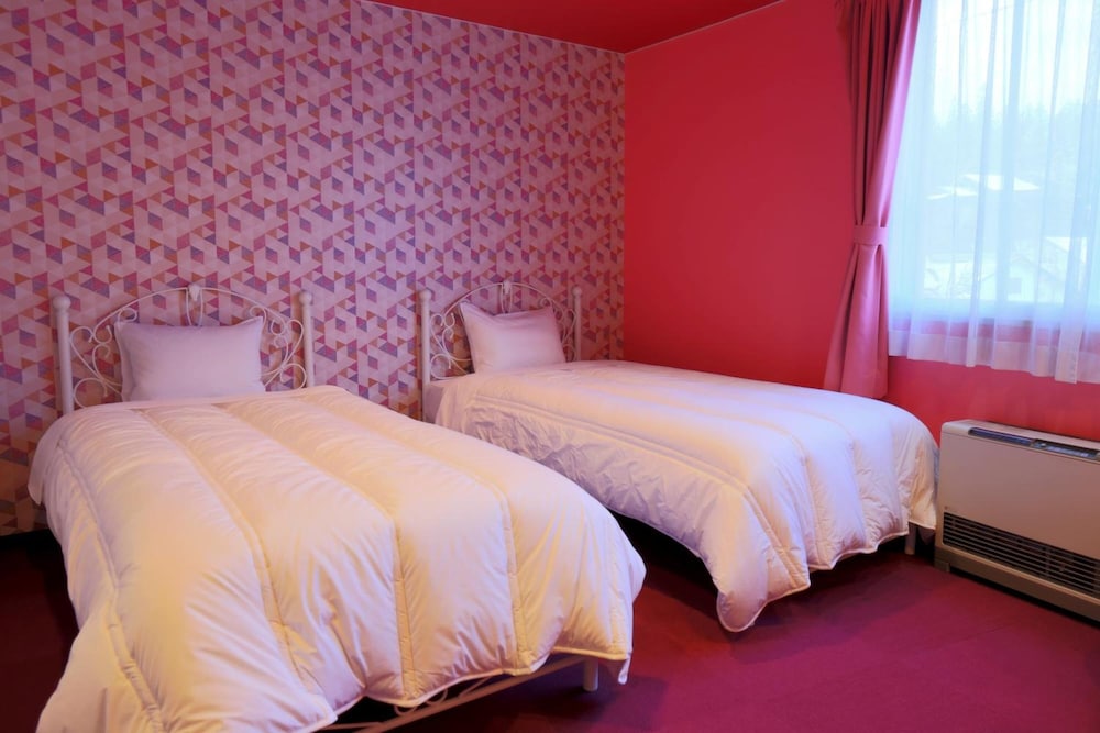 ツインルーム (バス有) 客室5 | HOTEL 24 sweets HAKUBA