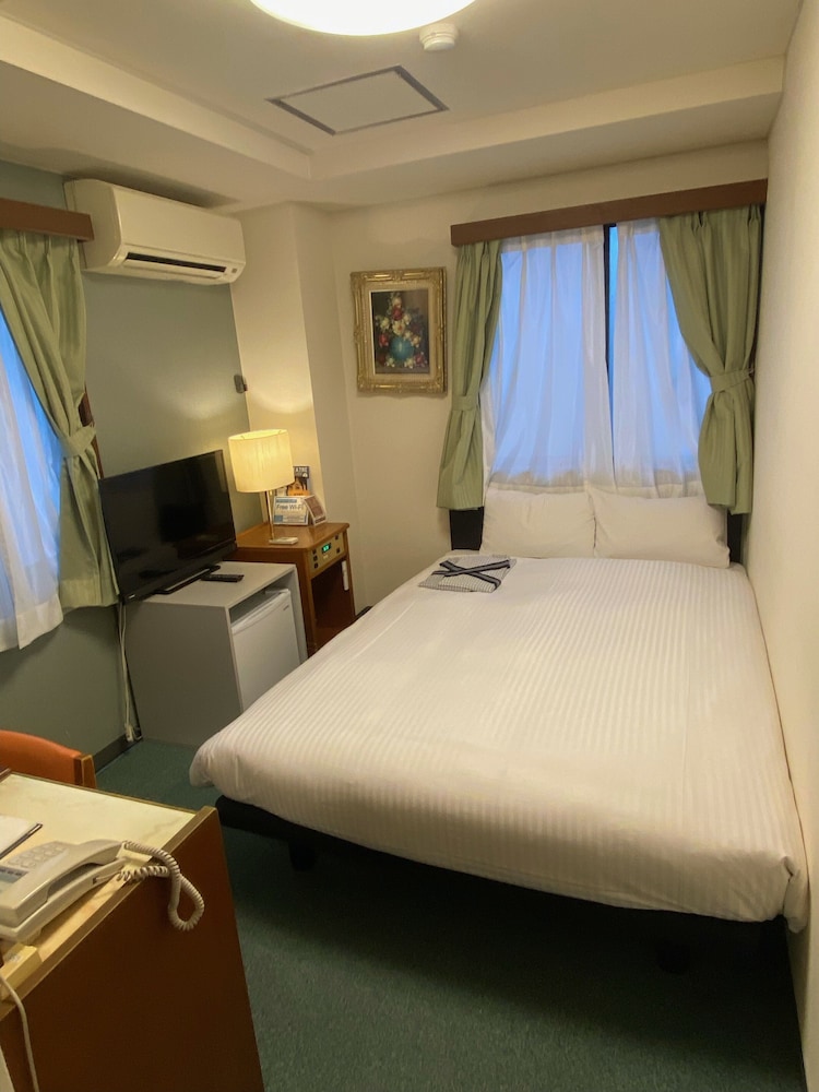 ダブルルーム 禁煙 | ホテルたてしな