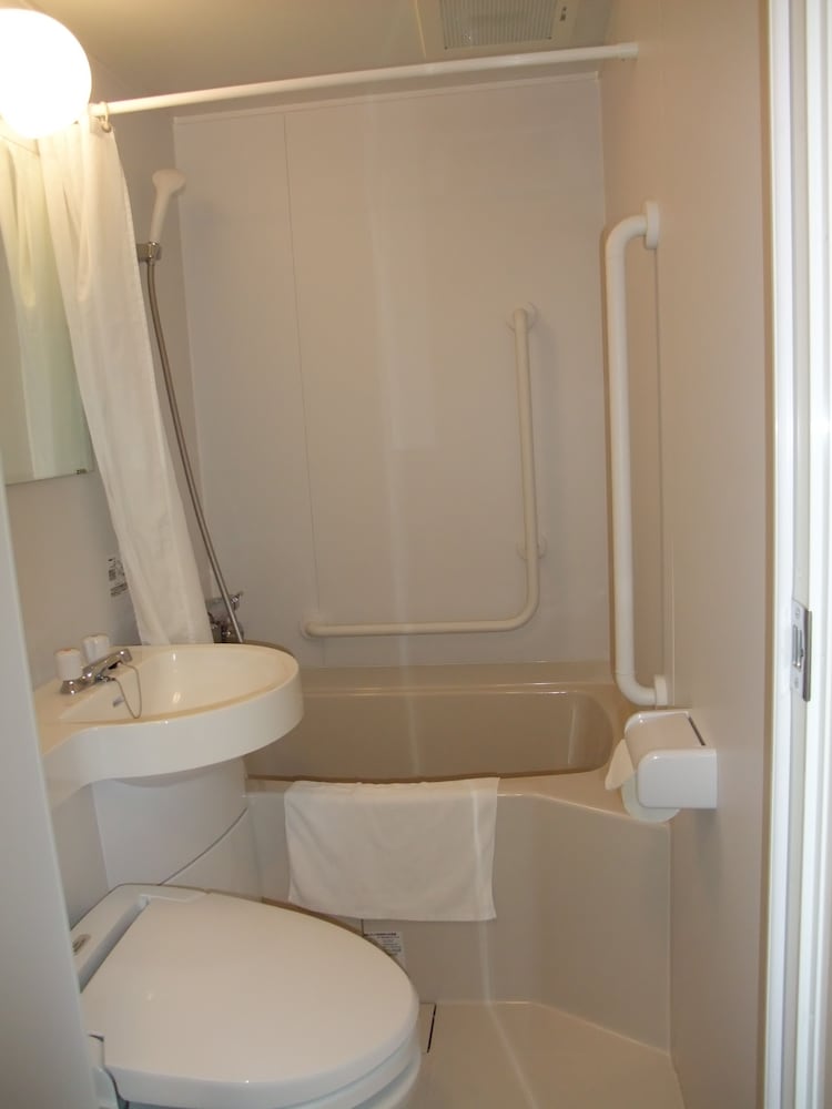 禁煙セミダブルルームC バスルーム0 | ホテルたてしな