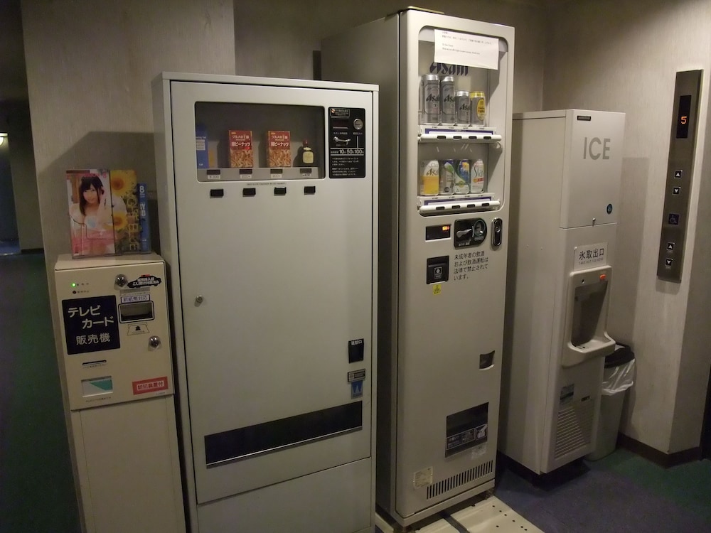自動販売機1 | ホテルたてしな 自動販売機1 | ホテルたてしな