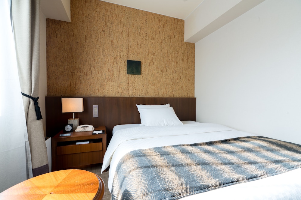 スタンダード ダブルルーム 客室1 | 松本丸の内ホテル