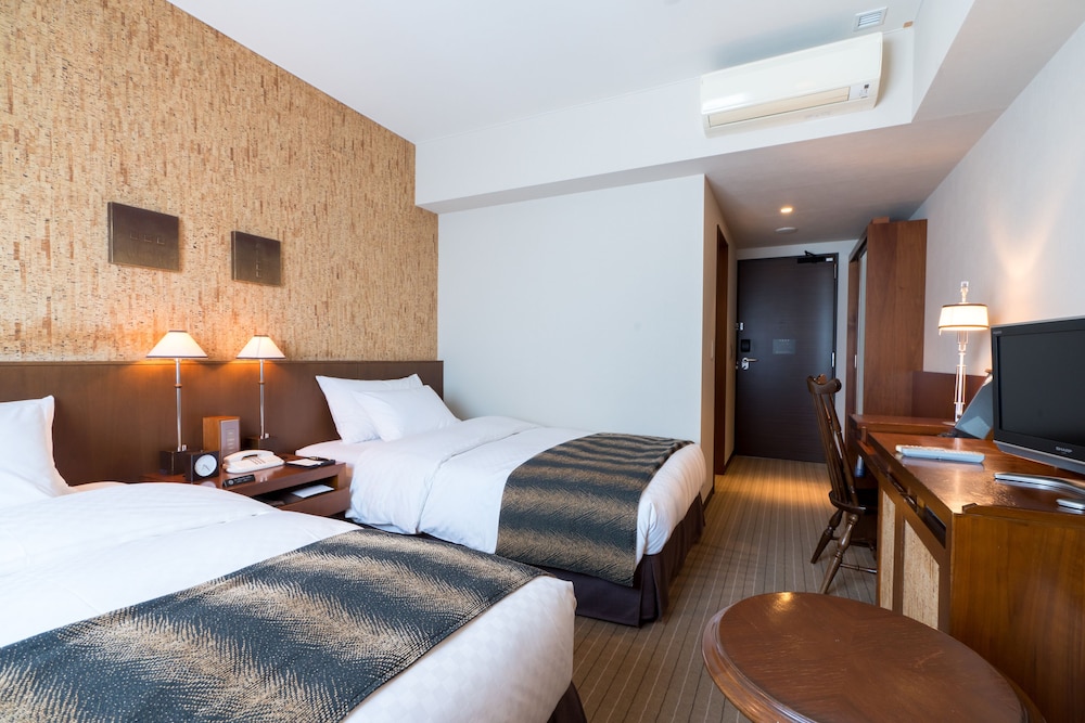 スタンダード ツインルーム セミダブルサイズベッド 2 台 | 松本丸の内ホテル