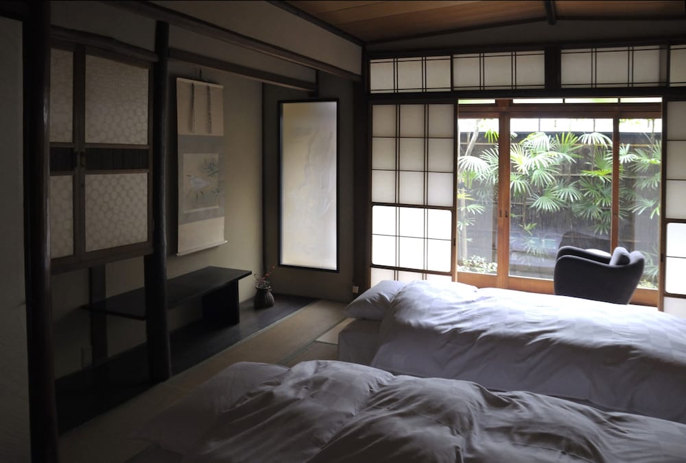 デラックス和洋室 34平米 -信- | 京都 料理旅宿 井筒安