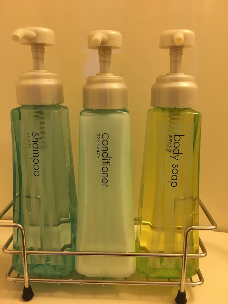 スモールダブル （ベッド幅120cm） 禁煙 バスルーム2 | ホテルスタープラザ池袋