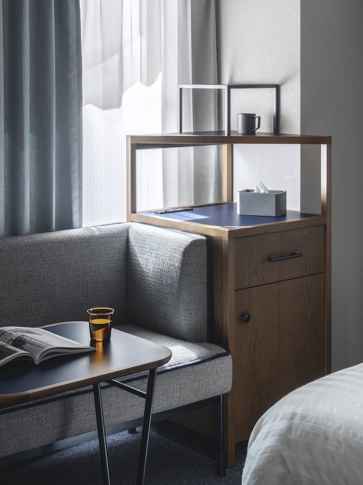 スモールダブル （ベッド幅120cm） 禁煙 客室の設備とサービス5 | ホテルスタープラザ池袋