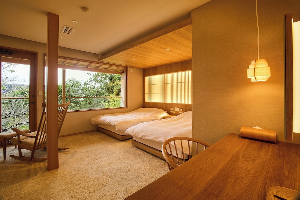Japanese-Western style Two Bedroom with Private Bathroom Non Smoking 客室22 | Jinya Ryokan