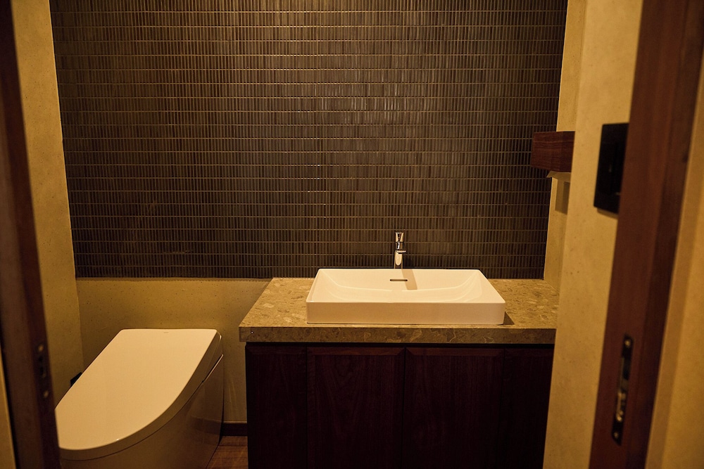 Japanese-Western style Two Bedroom with Private Bathroom Non Smoking 客室50 | Jinya Ryokan