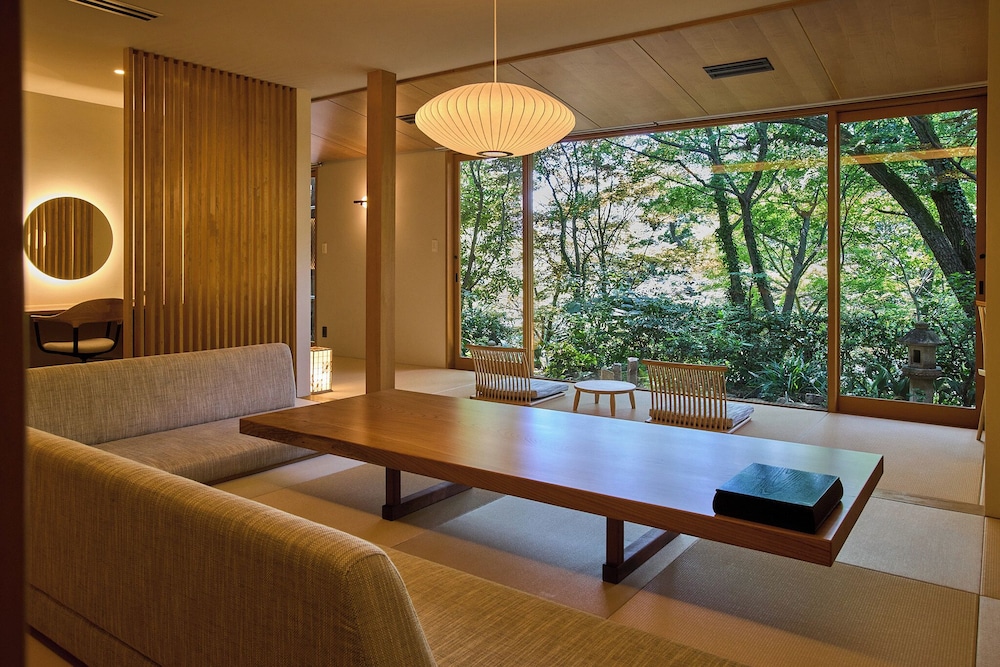 Japanese-Western style Two Bedroom with Private Bathroom Non Smoking 客室18 | Jinya Ryokan